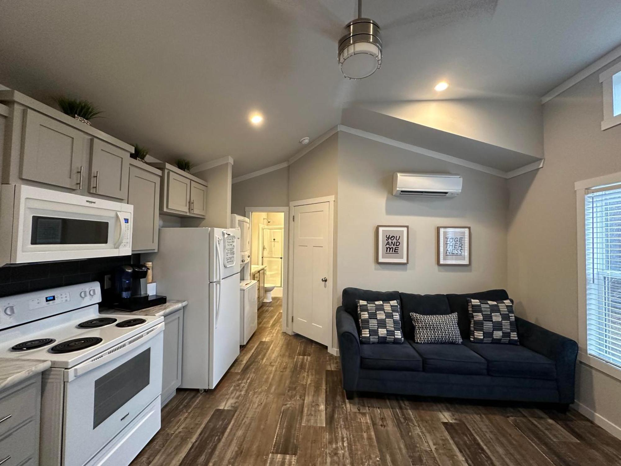 Charming Tiny Home! Close To Oxford, Sardis Lake, Safari Animal Zoo Buitenkant foto
